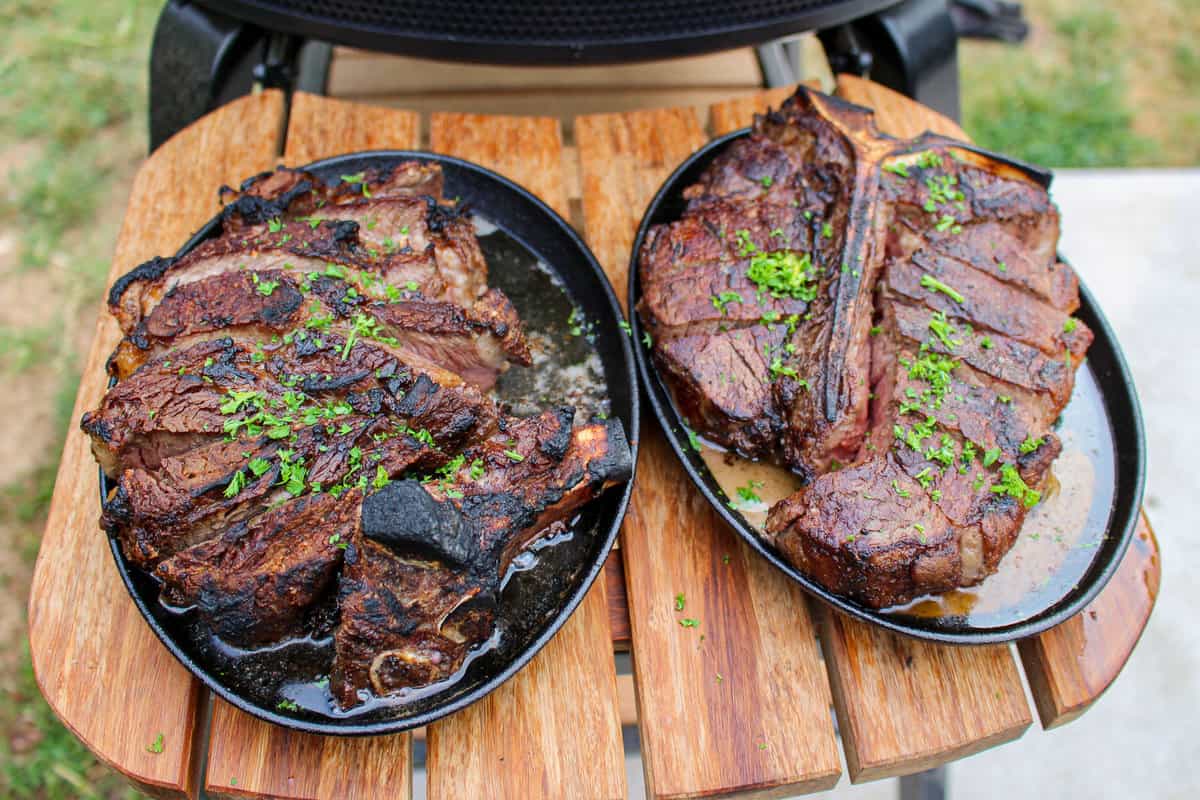 Peter Luger signature dishes Porterhouse SteakNew York Strip Creamed SpinachJumbo Shrimp